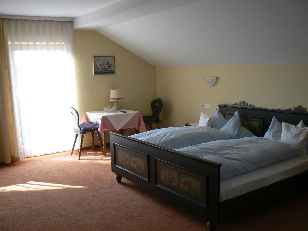 Haus Evelyn / Haus Heidemarie Hotel Bad Fussing Room photo