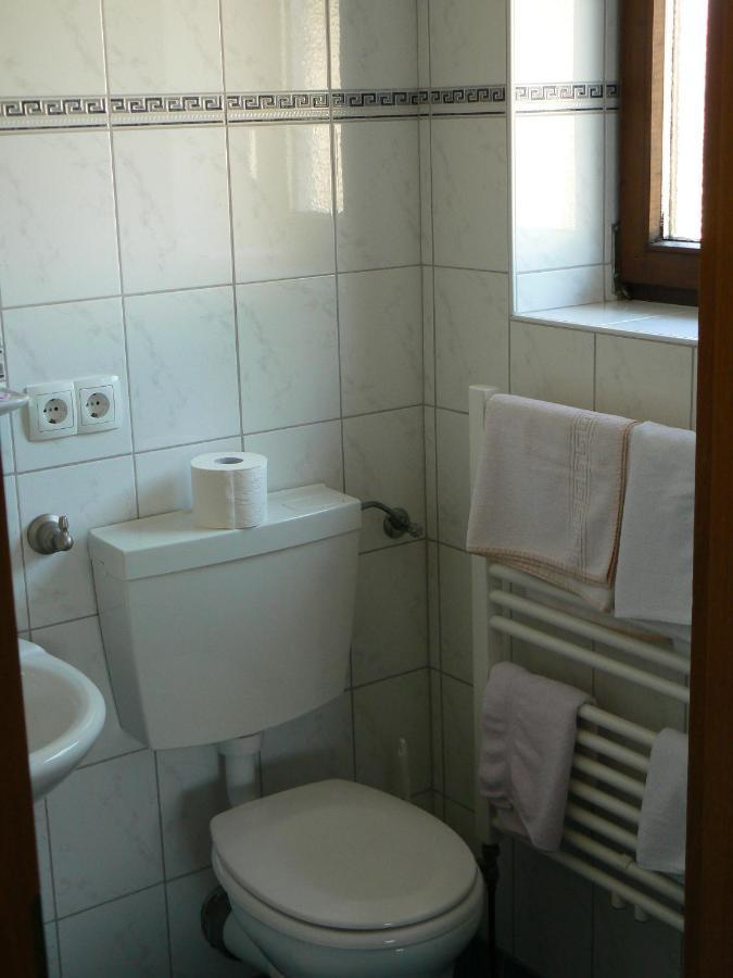Haus Evelyn / Haus Heidemarie Hotel Bad Fussing Room photo